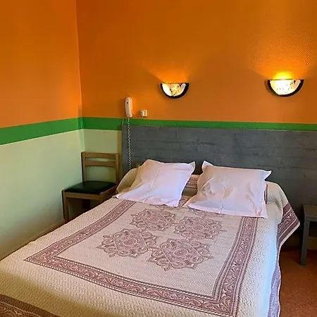 Hotel Des Voyageurs Chez Betty 2*