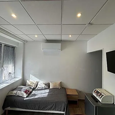 Des Voyageurs Chez Betty Hotel 2*