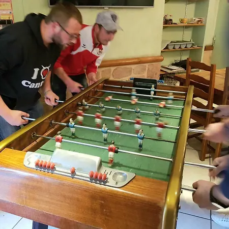 Des Voyageurs Chez Betty 2* Neussargues en Pinatelle