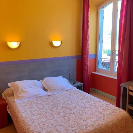 Отель Des Voyageurs Chez Betty 2*